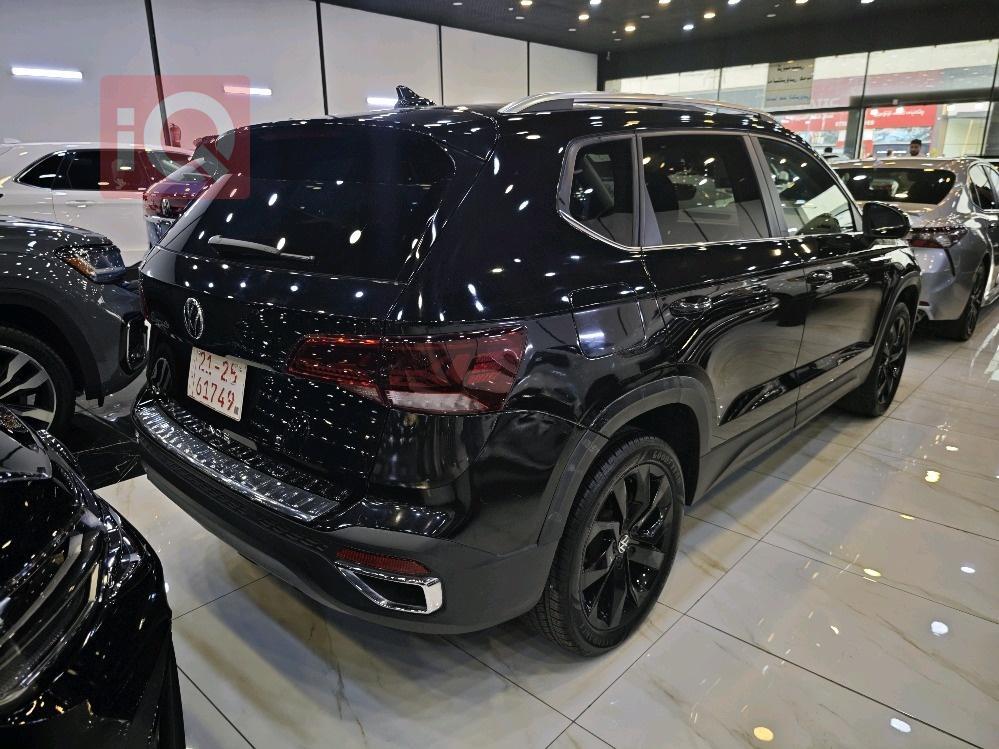Volkswagen Taos